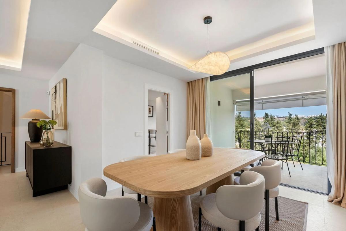 Sprzedaż szeregowego domku w  Barrio Los Naranjos , Marbella photo 3