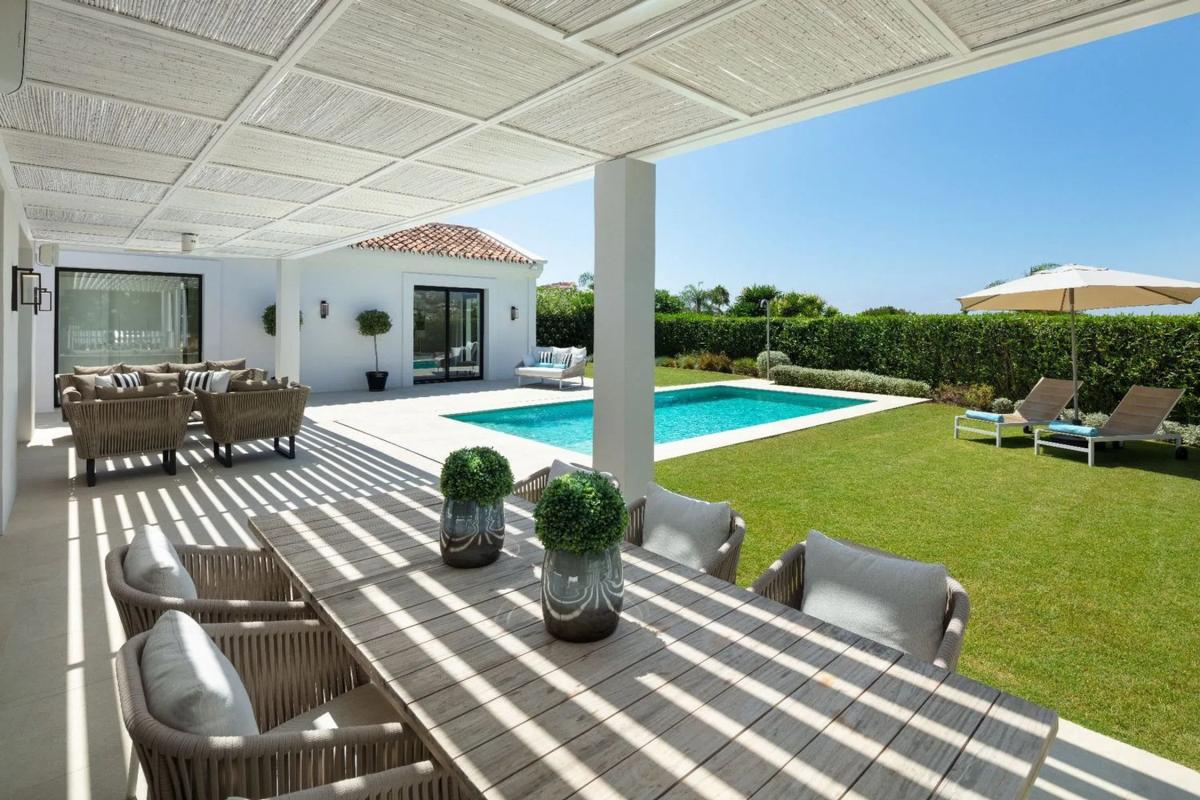 Venta de chalet independiente en Calle Casiopea 5F, Marbella
photo 1