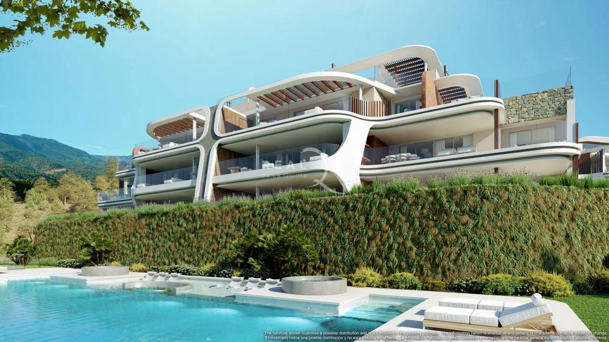 Venta de duplex en Calle Lago de Como s/n, Marbella photo 5