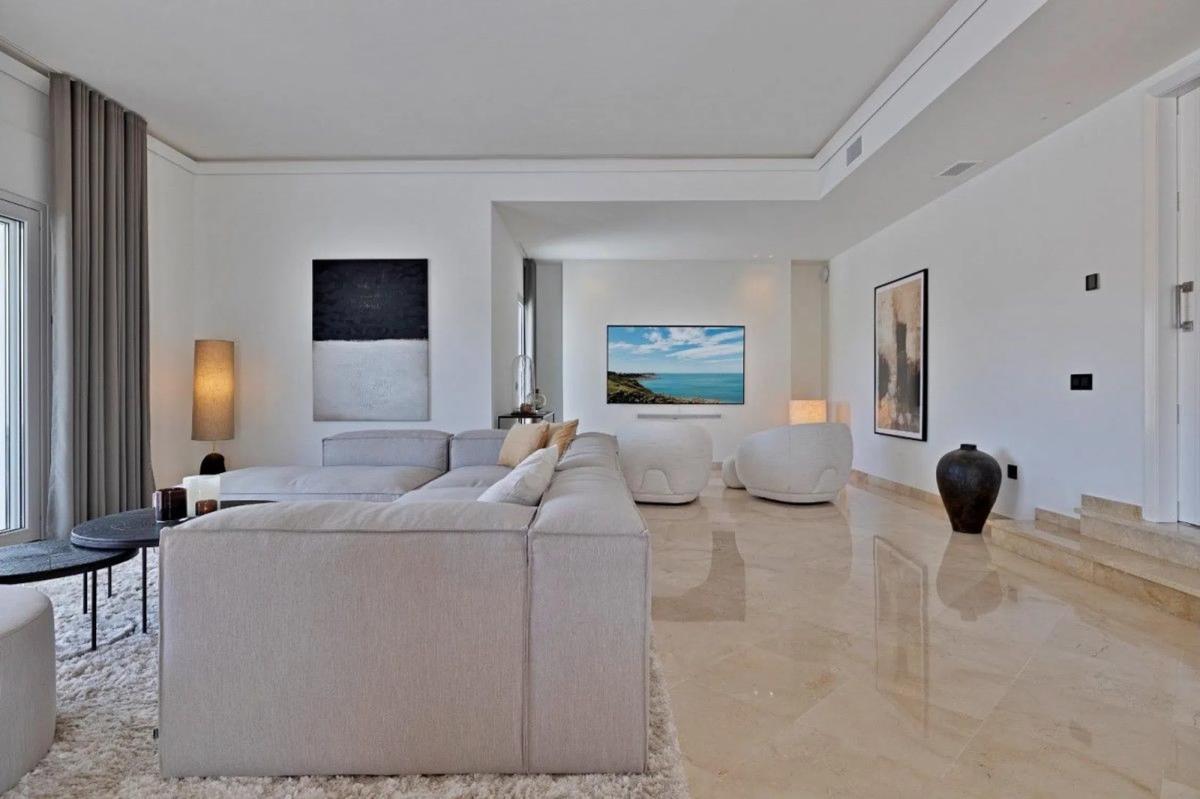 Venta de chalet independiente en Calle Cefeo 7 F s/n, Marbella
photo 2
