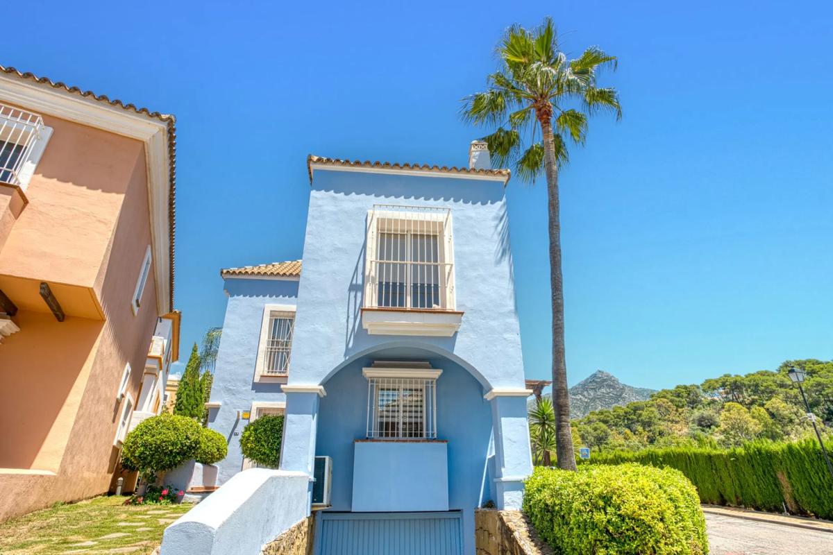 Venta de chalet adosado en Urbanizacion N Andalucia L, 27 , Marbella photo 5