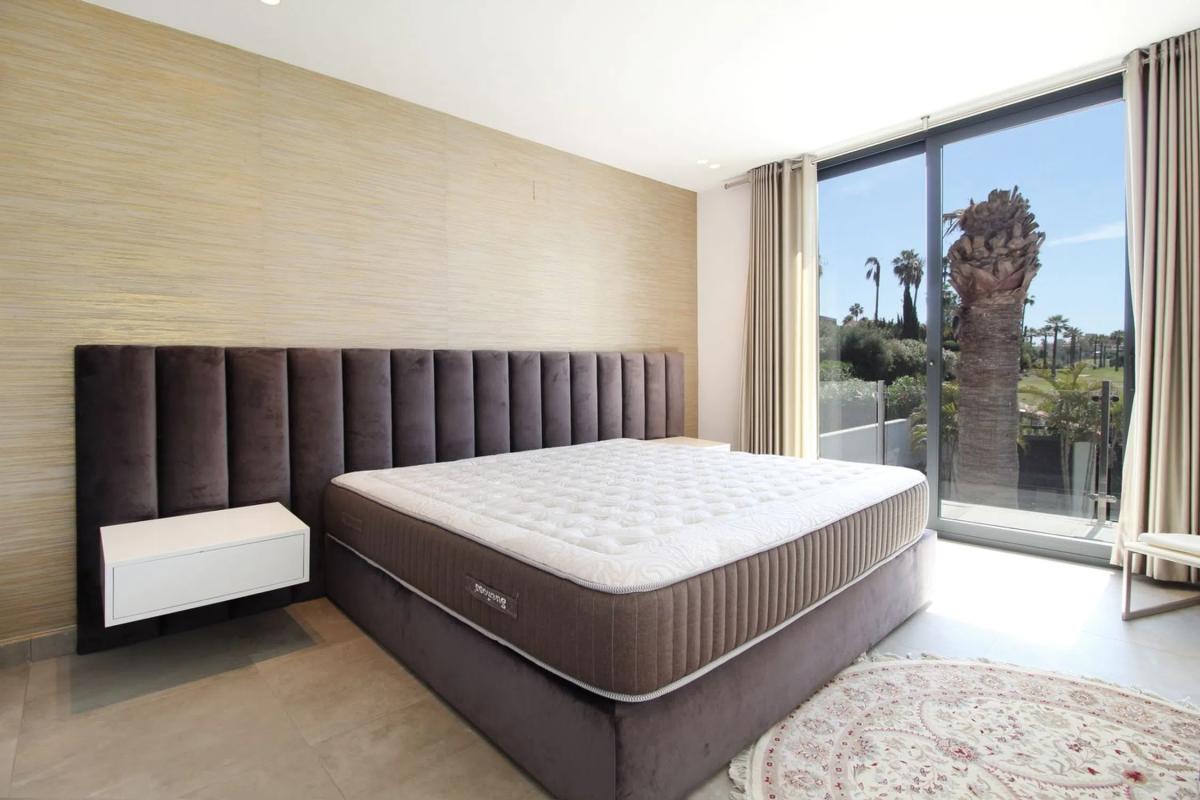 Venta de chalet independiente en Calle Sirio, Marbella
 photo 4