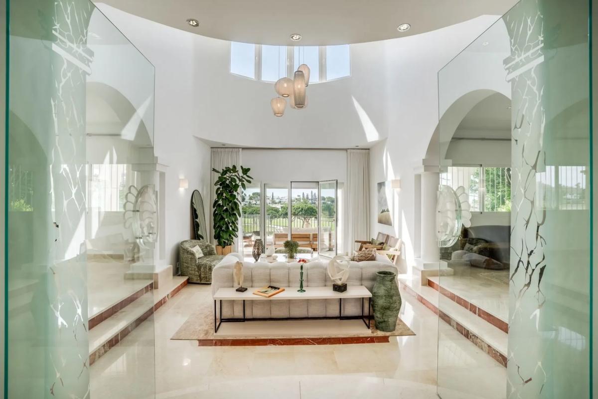 Venta de chalet independiente en Parque el Colorado, 104, Marbella
photo 3
