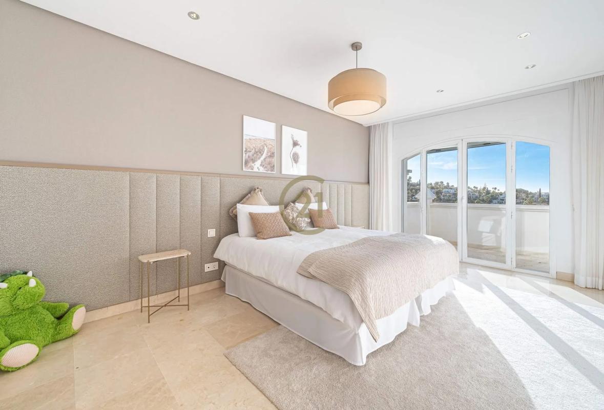 Venta de chalet independiente en Calle Sirio, Marbella
photo 3
