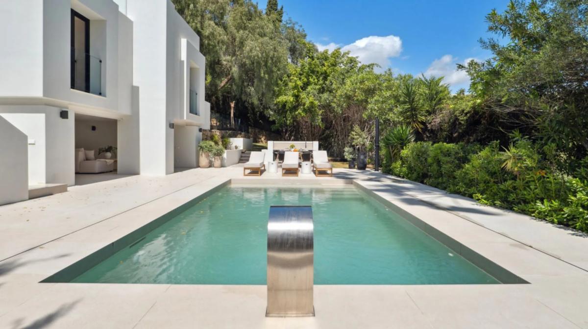 Venta de chalet independiente en Calle Pléyades, 28, Marbella
photo 3