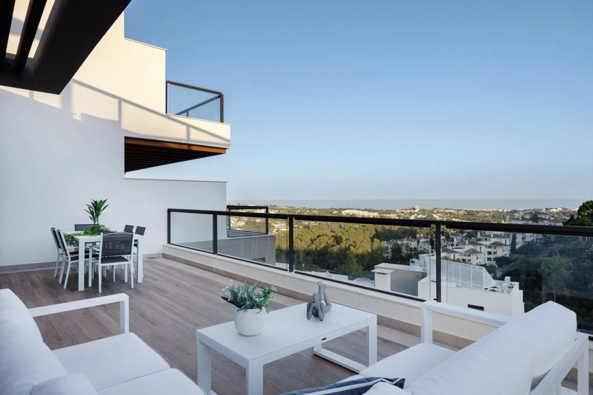 Venta de duplex en Urbanizacion N Andalucia J, Marbella photo 1