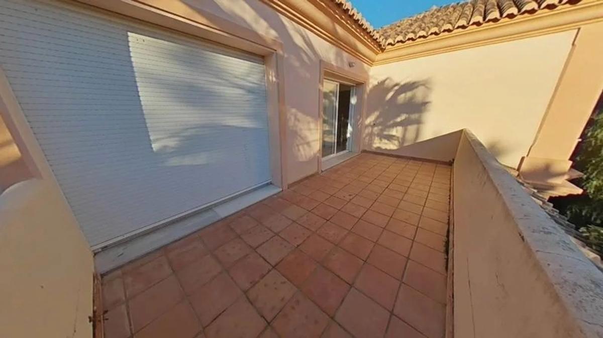 Venta de chalet independiente en Calle Aries, Marbella
photo 4