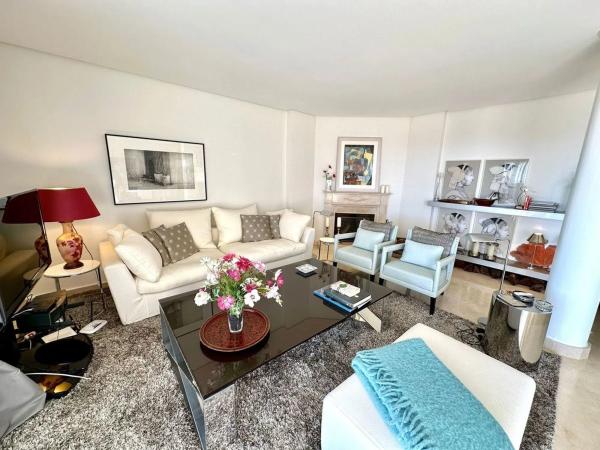 Duplex na sprzedaż w URB. VISTA REAL, CL PLEYADES-NVA ANDALUCIA H 39(P) N2-12 Es:5 Pl:02 Pt:2B, 502, Marbella photo 2
