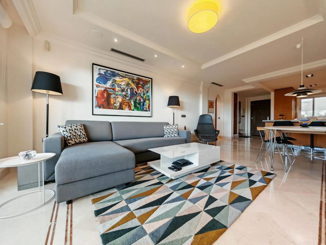 Sale of apartment in Barrio Los Naranjos, Marbella
photo 2