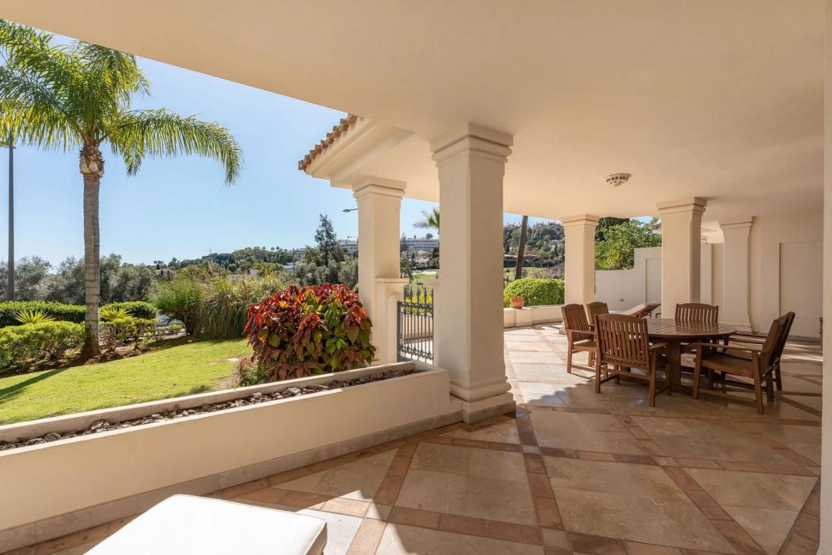 Venta de piso en Barrio Los Naranjos, Marbella
 photo 5