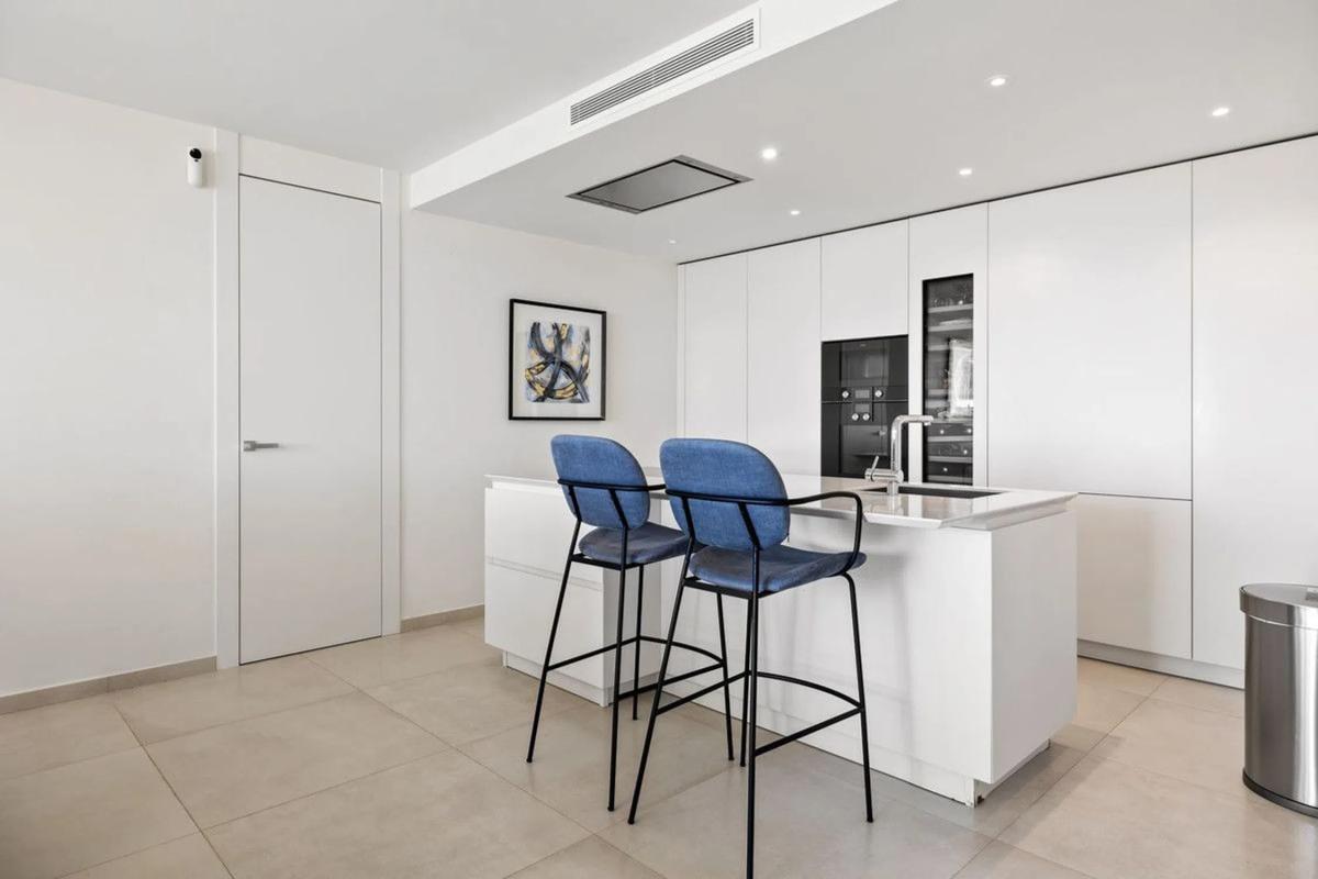 Venta de piso en Calle Auriga, Marbella
 photo 3