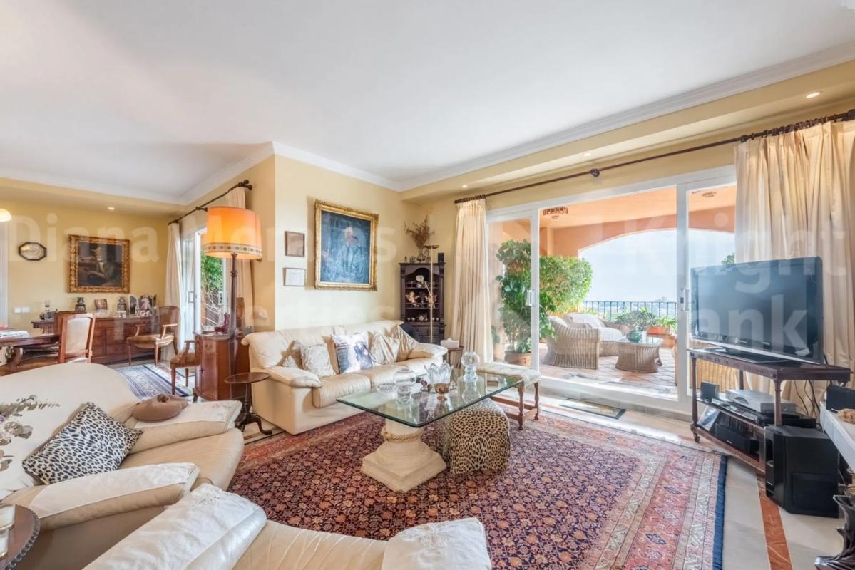 Venta de piso en Barrio Los Naranjos, Marbella
photo 4