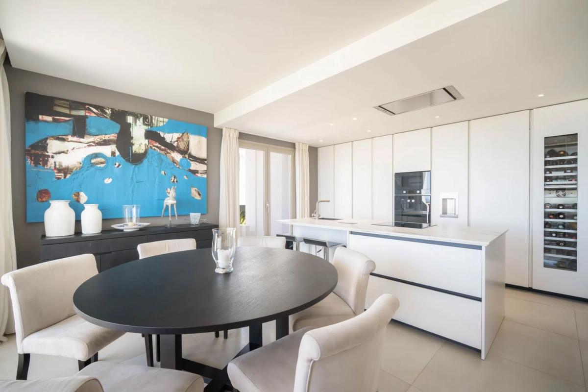 Venta de piso en Barrio Los Naranjos, Marbella
 photo 2
