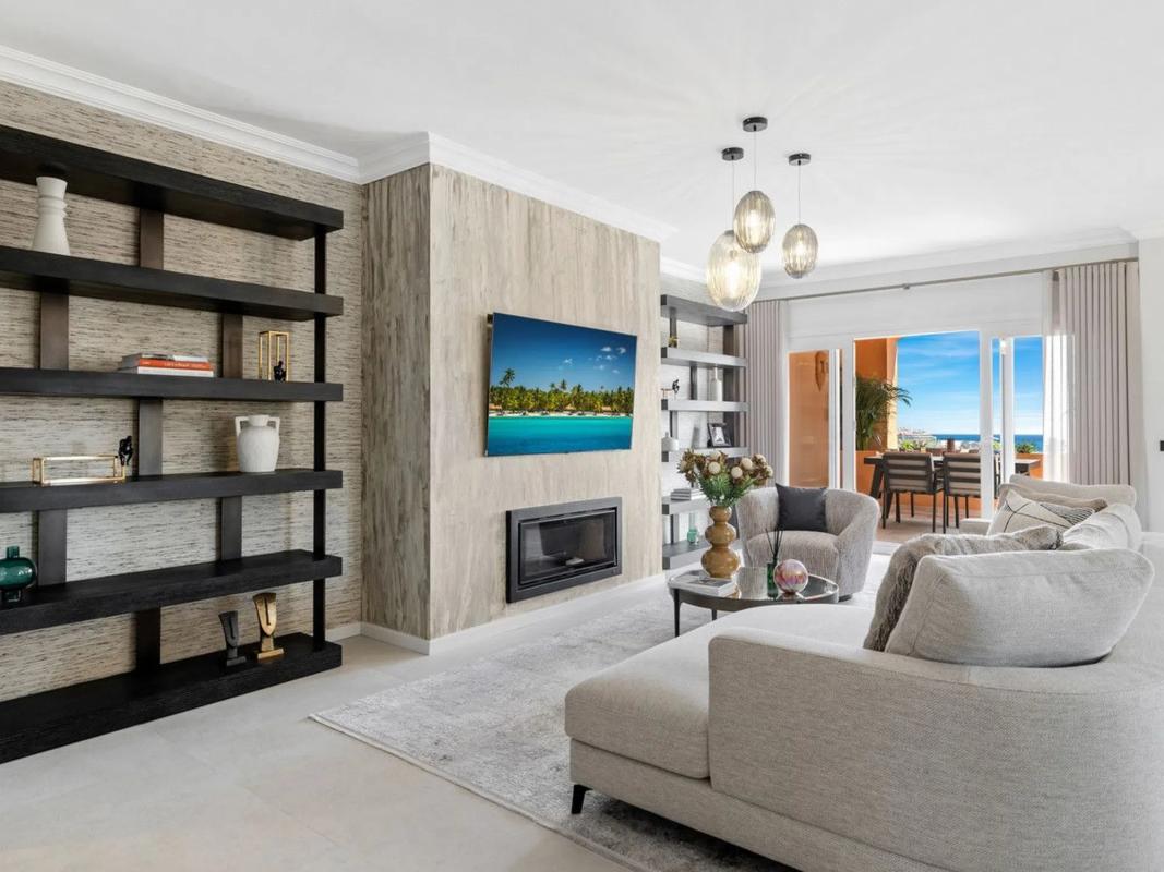Venta de piso en Barrio Los Naranjos, Marbella
 photo 2