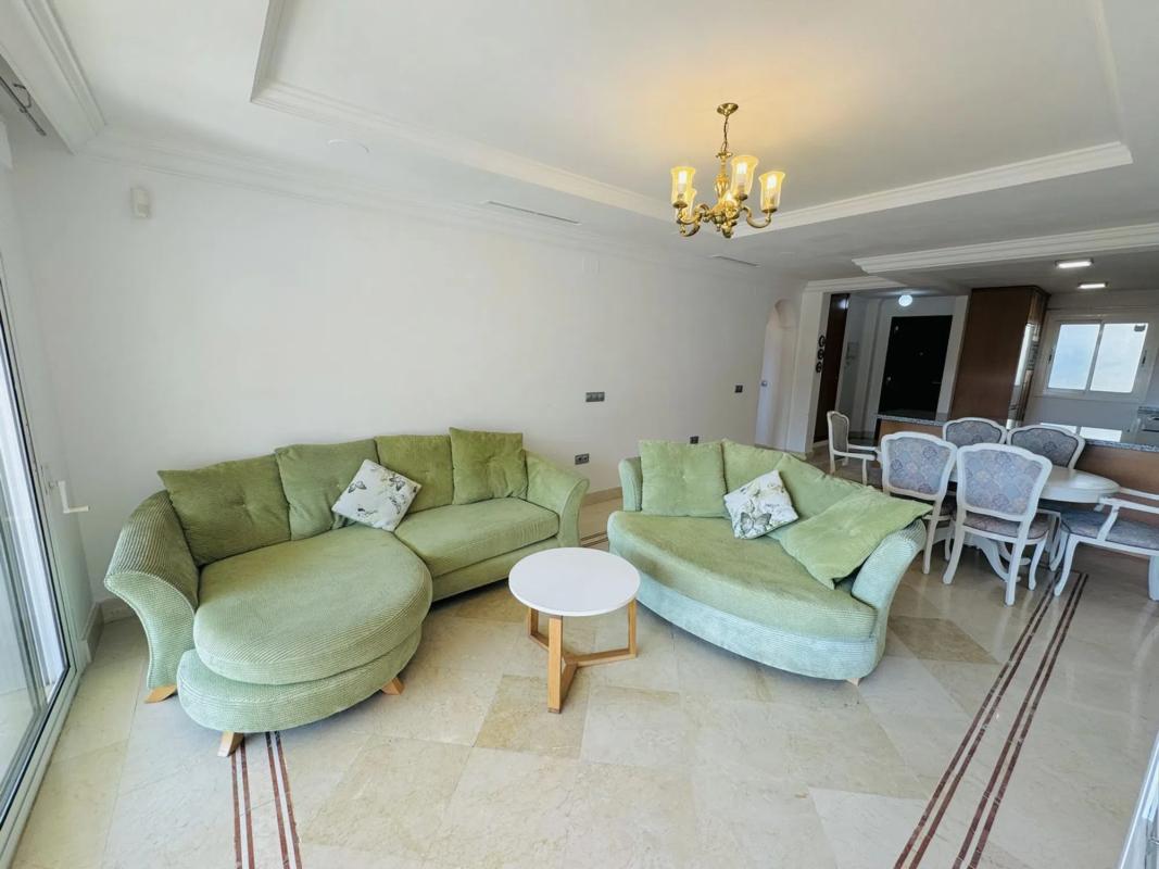 Venta de piso en Calle Aries, 19, Marbella
 photo 2