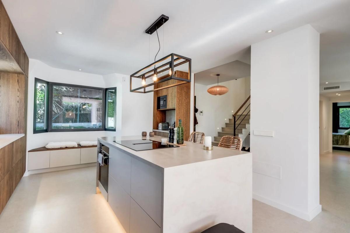 Продажа отдельного шале в Calle Auriga, 5 B, Марбелла photo 2