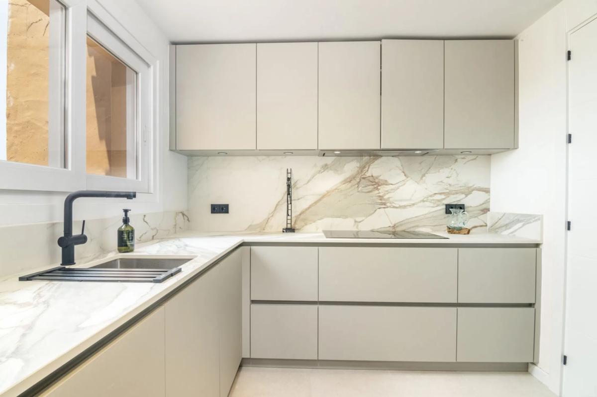 Venta de duplex en Barrio Los Naranjos, Marbella photo 5