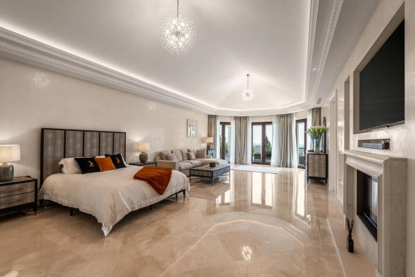 Independent chalet for sale in Calle Wagner, Marbella
 photo 2
