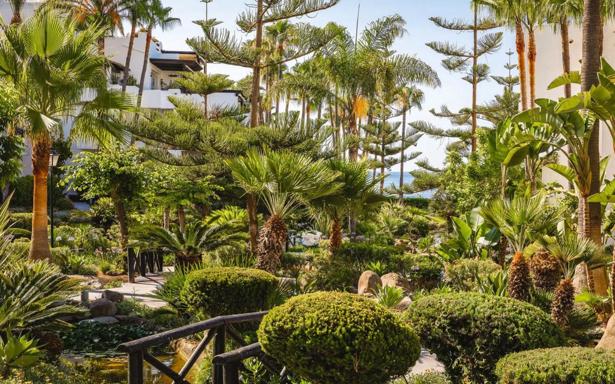 Sale of apartment in Barrio Puente Romano, Marbella
photo 4