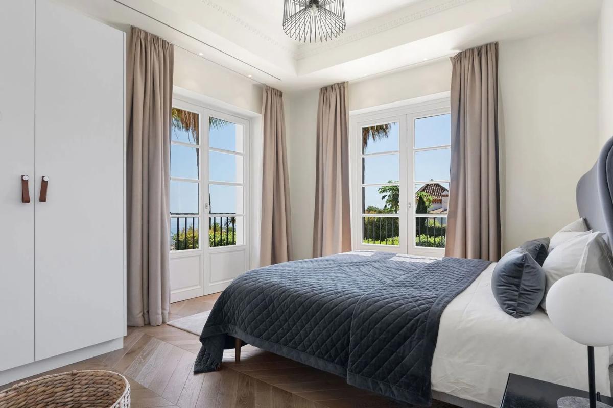 Продажа отдельного шале в  Barrio Sierra Blanca, Марбелла photo 5