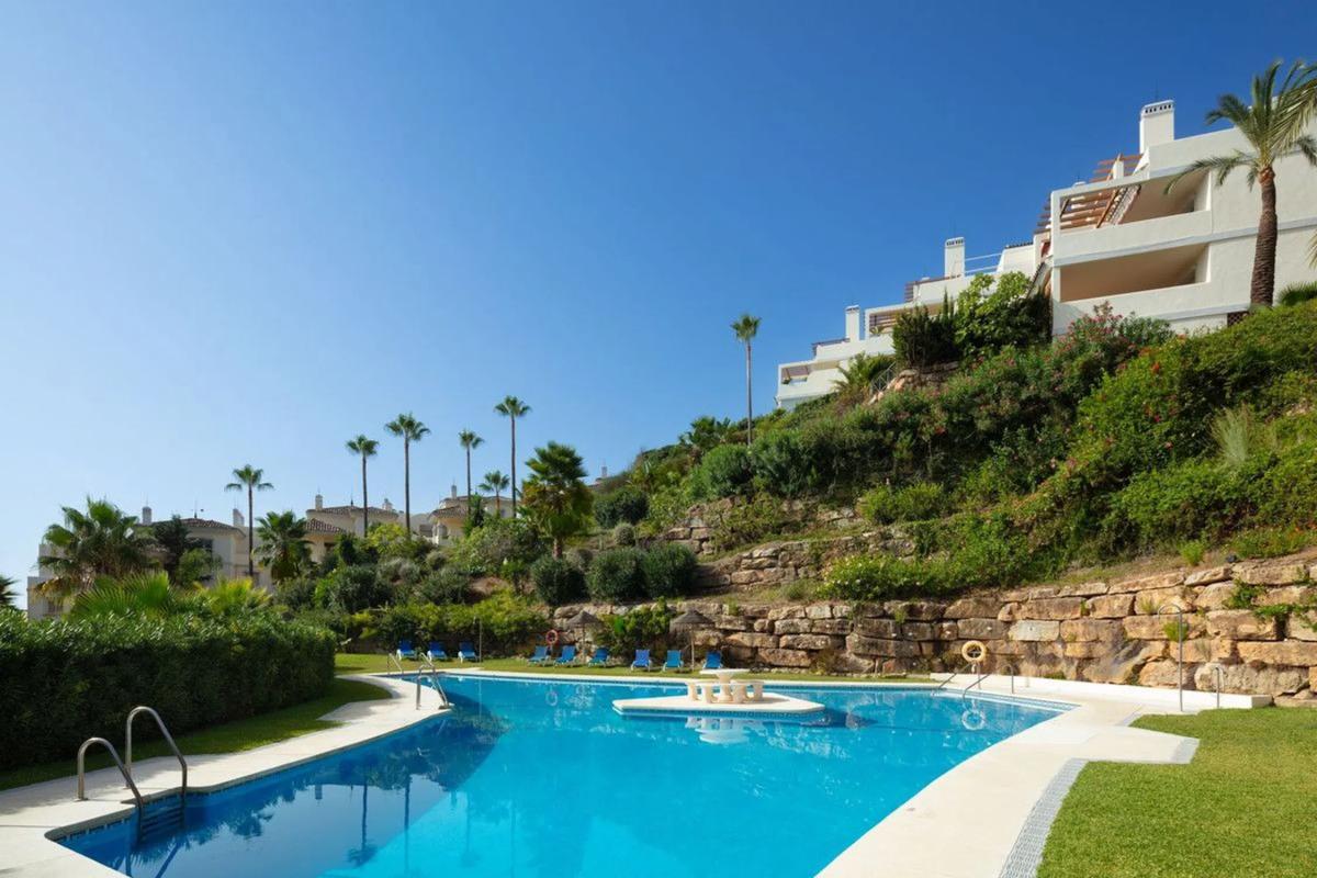 Duplex sale in Super Manzana 3-J, Marbella photo 2