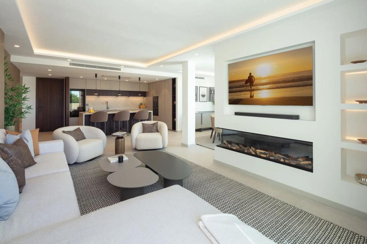 Duplex sale in Super Manzana 3-J, Marbella photo 5