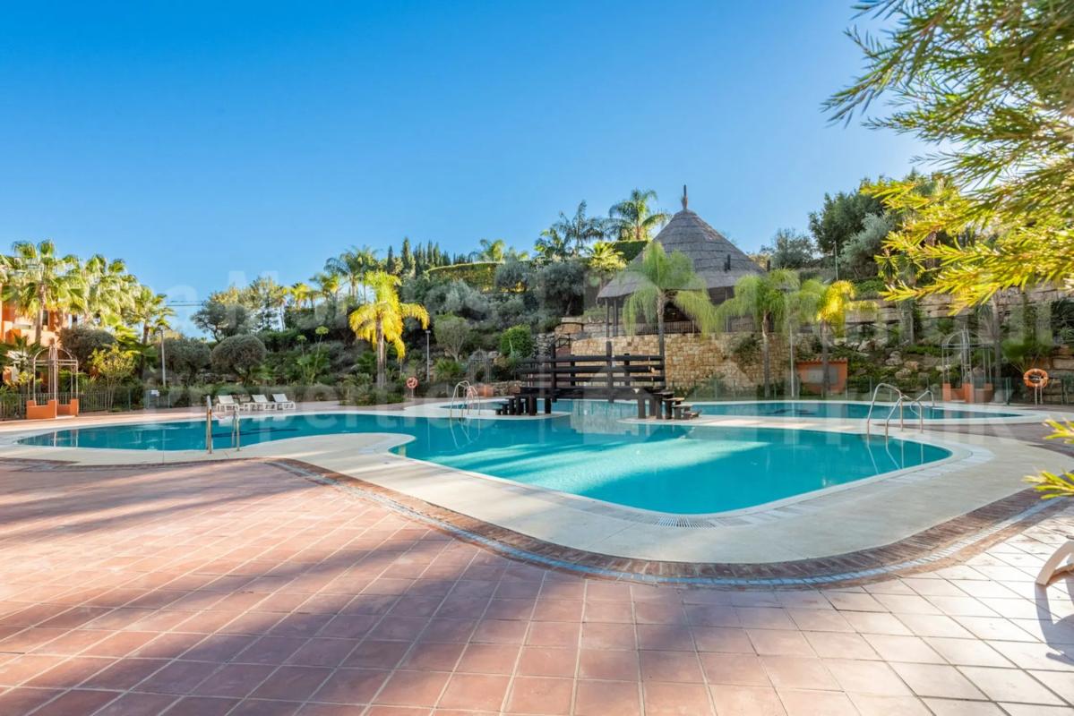 Venta de piso en Barrio Los Naranjos, Marbella
 photo 2