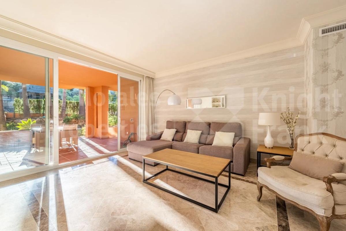 Venta de piso en Barrio Los Naranjos, Marbella
 photo 4