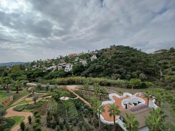 Piso en venta en Calle Aries, Marbella
 photo 2