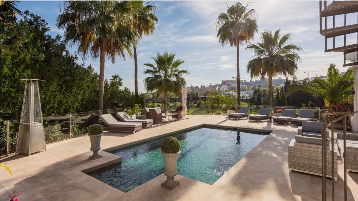 Venta de chalet independiente en Calle Auriga, 16, Marbella
photo 4