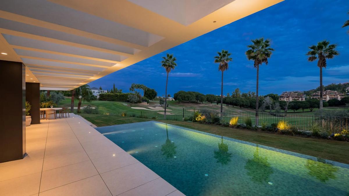 Venta de chalet independiente en Calle Centauro 6F, 5, Marbella
photo 3