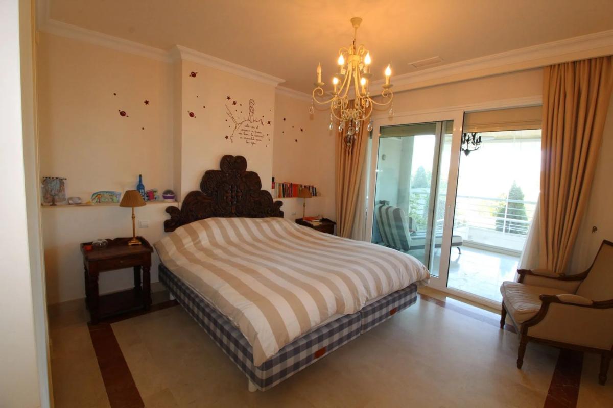 Venta de piso en Calle del Mediterráneo, Marbella
photo 5