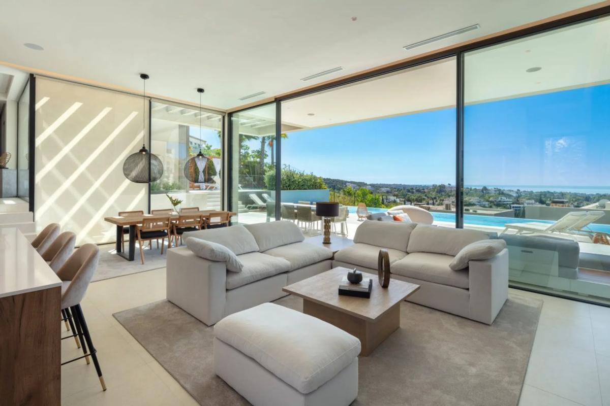 Sale of independent chalet in Calle Pléyades, 9, Marbella
photo 5
