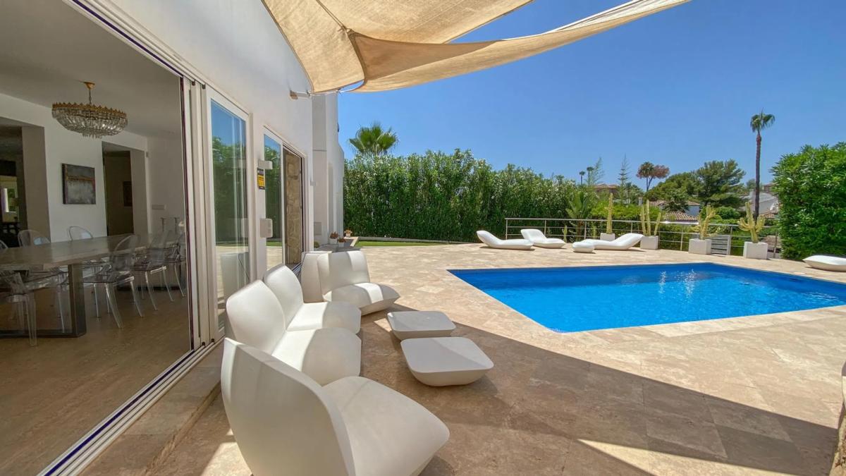 Venta de chalet independiente en Urbanizacion N Andalucia 8H, Marbella
 photo 3