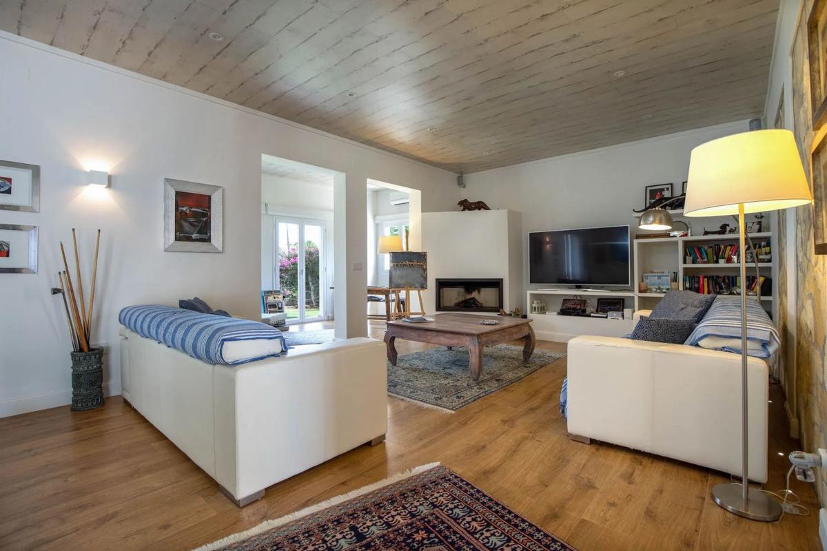 Sale of independent chalet in Barrio Los Naranjos, Marbella
 photo 4