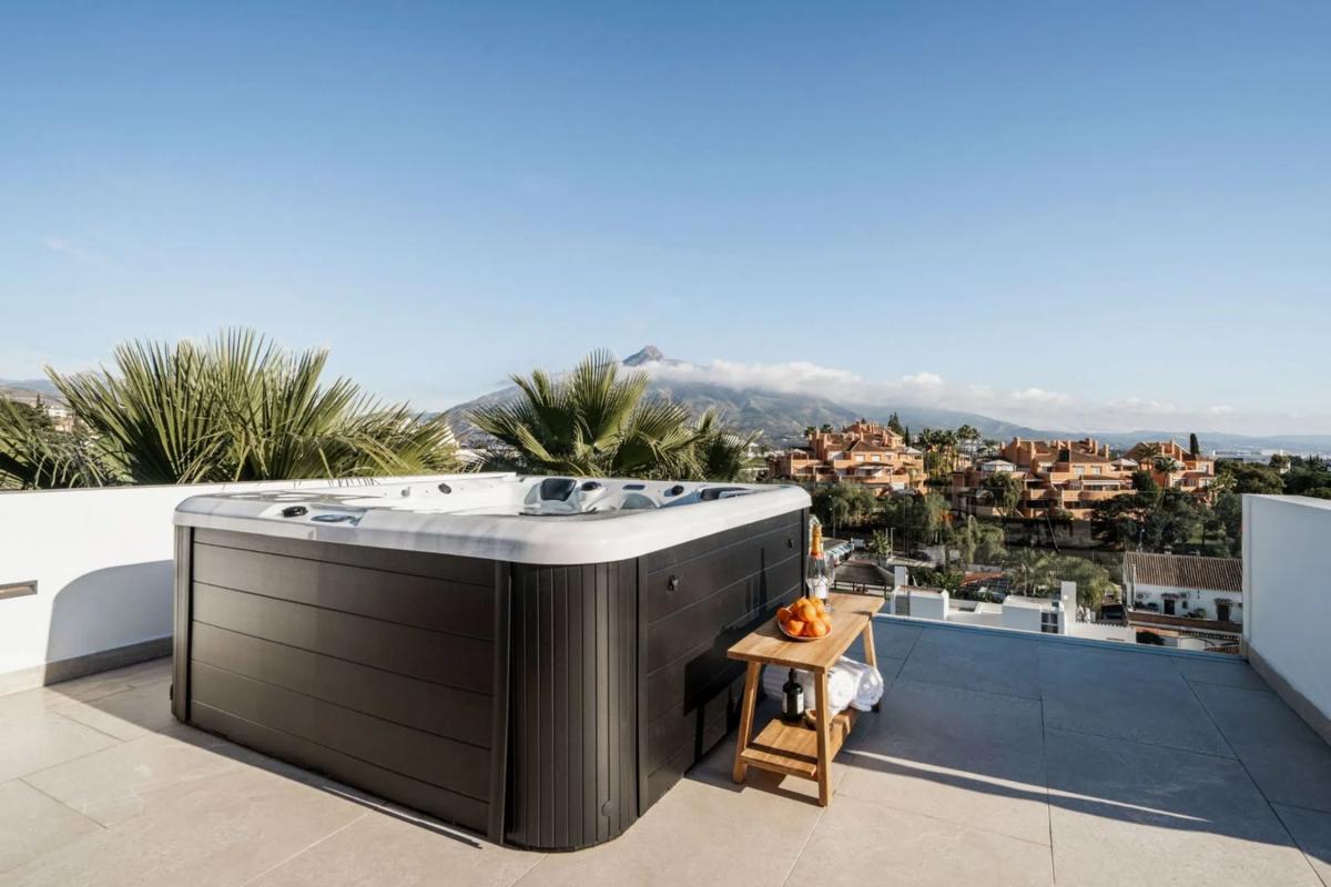Venta de chalet independiente en Calle 18B Nva Andaluc, Marbella
 photo 4
