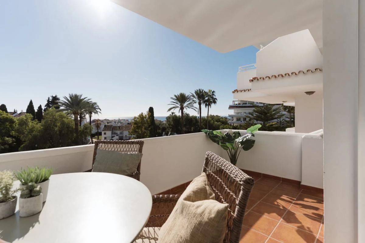Sale of apartment in CL LOS GLADIOLOS-NVA ANDALUC, 1, Marbella
 photo 5