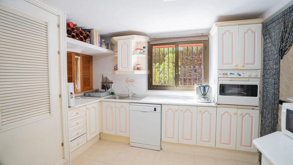Venta de chalet independiente en Calle Veinte B, Marbella
 photo 5