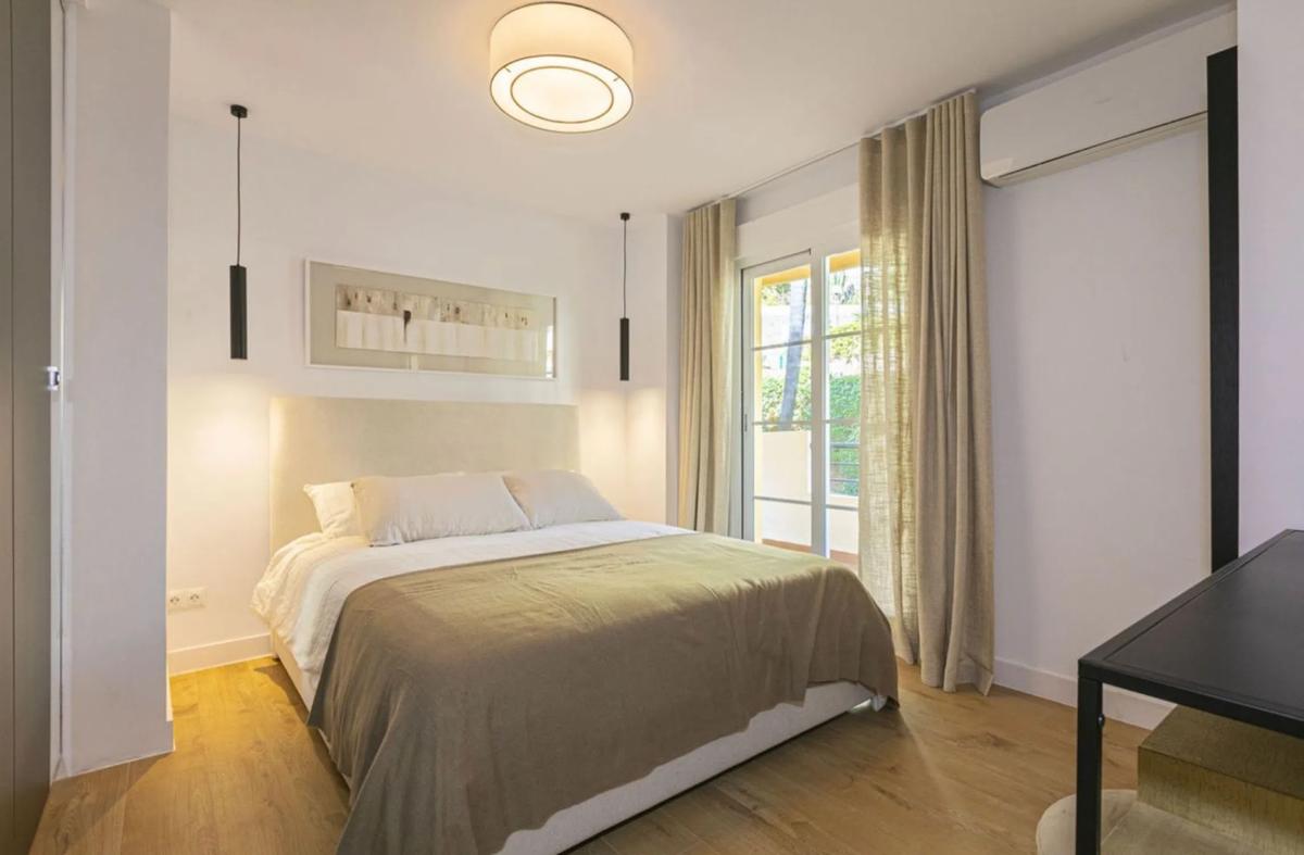 Venta de duplex en Calle 06B Nva Andaluc, 54, Marbella photo 3
