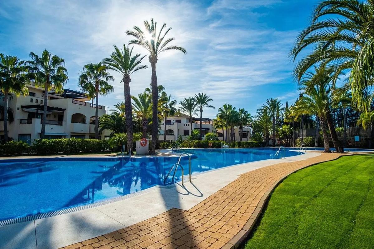 Venta de piso en Calle de las Adelfas, 5, Marbella
 photo 4