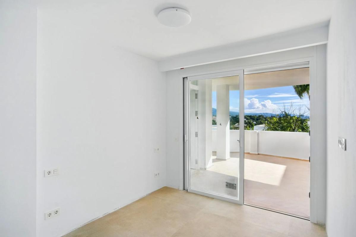 Venta de piso en Barrio Nueva Andalucía, Marbella
photo 5
