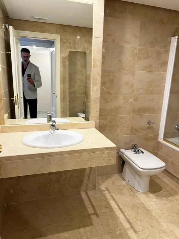 Sale of apartment in Barrio Nueva Andalucía, Marbella
photo 3