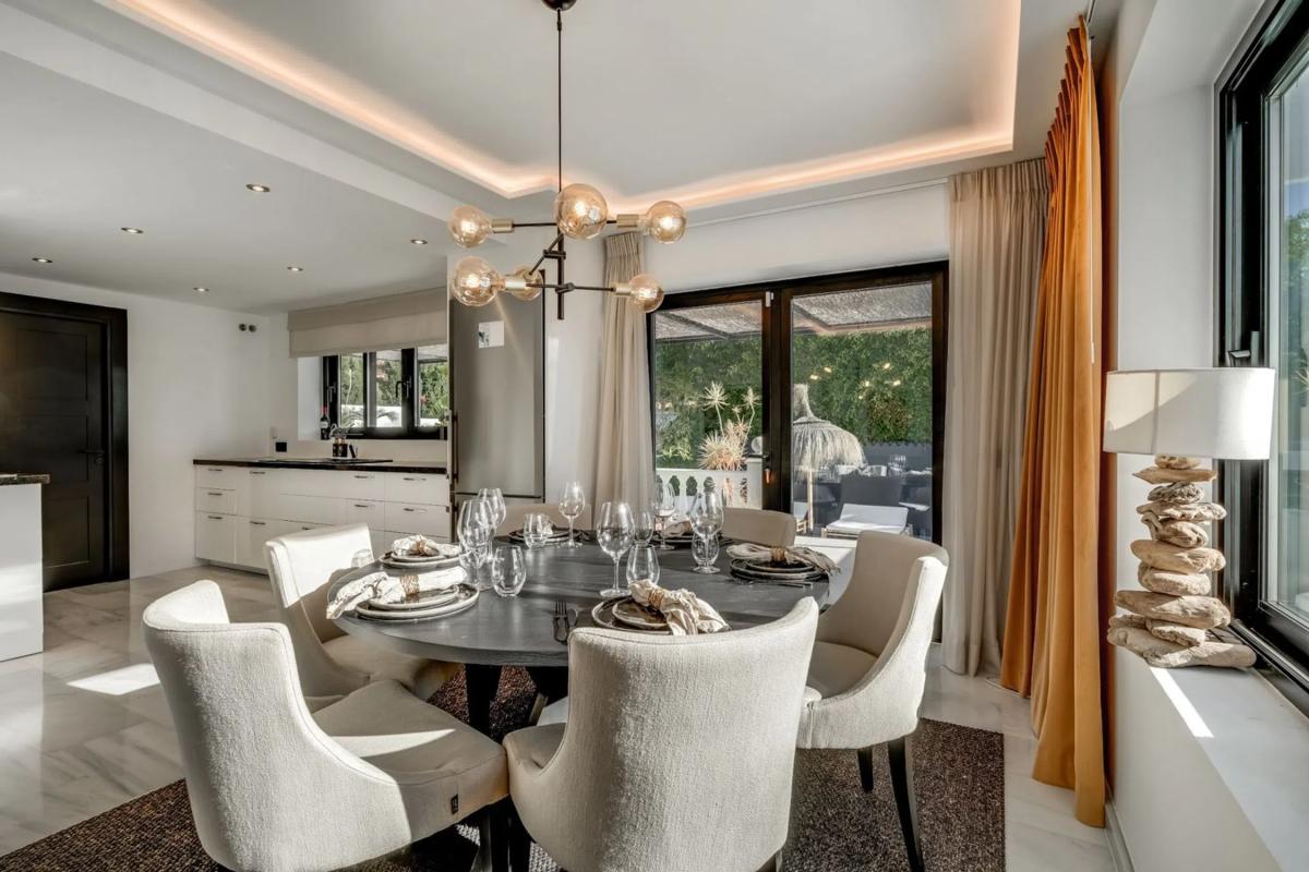 Продажа отдельного шале в Barrio Nueva Andalucía, Марбелла photo 4