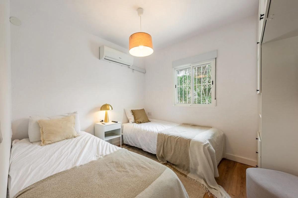Продажа отдельного шале в Urbanización Nueva Andalucía A, Марбелла photo 2