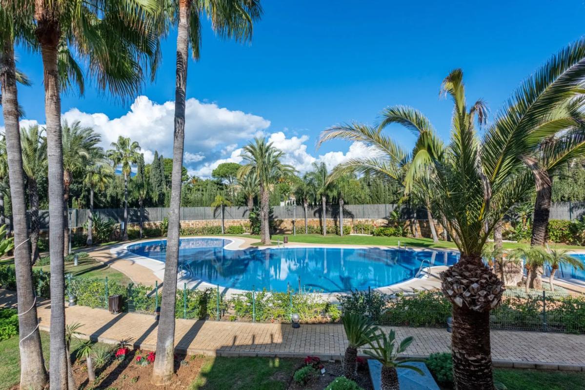 Venta de piso en Urbanizacion a Nueva Andalucia, 18, Marbella
 photo 3