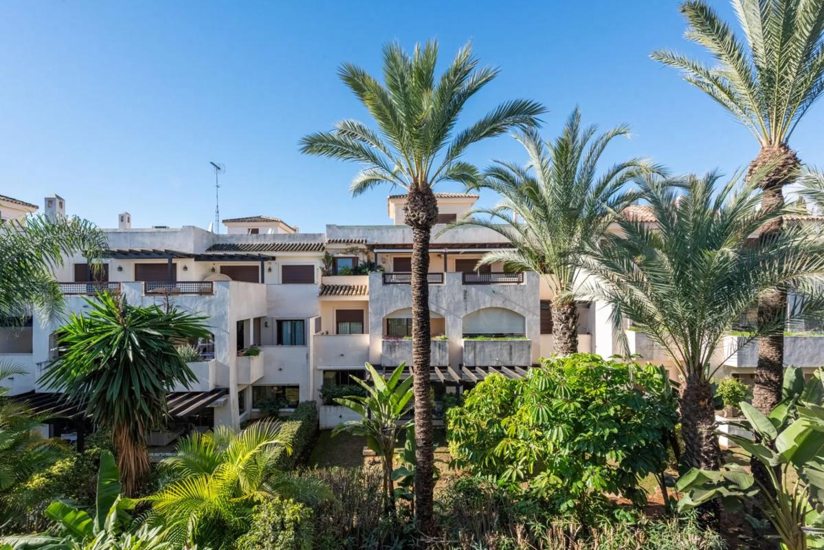 Venta de piso en Urbanizacion a Nueva Andalucia, 18, Marbella
 photo 4