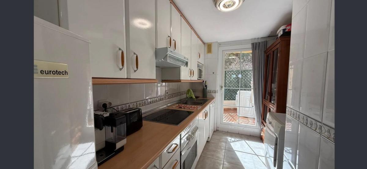 Продажа квартиры на Calle los Tilos, 11, Марбелла
photo 4