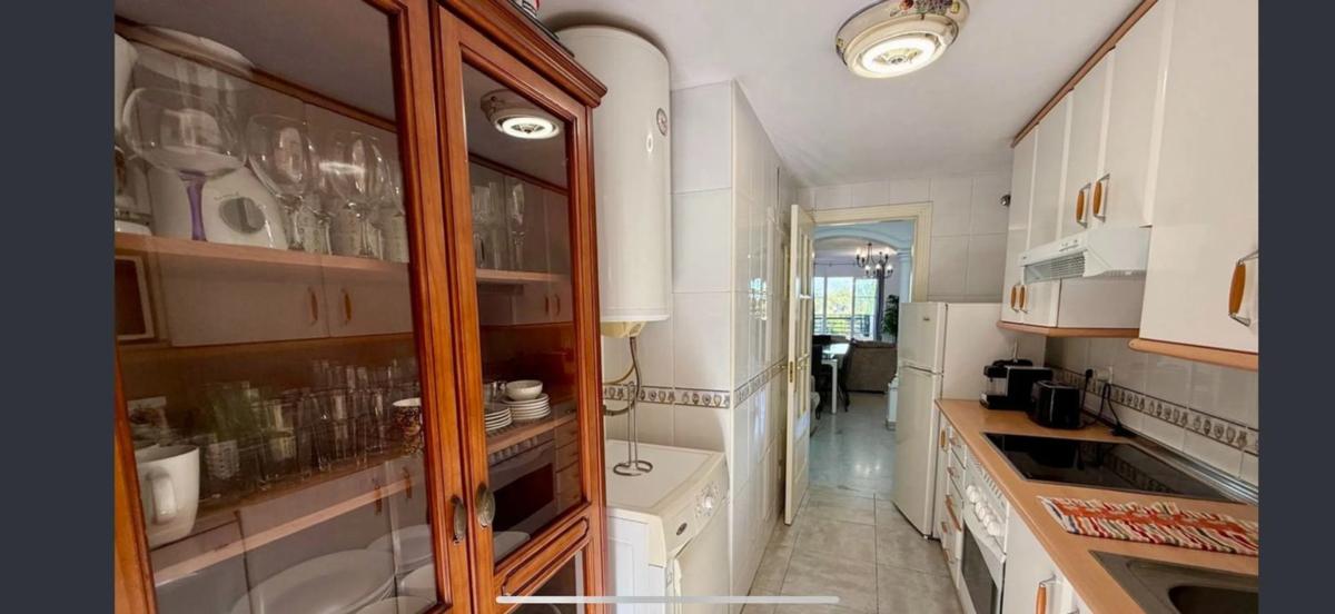 Продажа квартиры на Calle los Tilos, 11, Марбелла
photo 5
