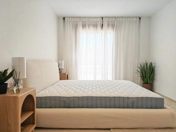 Piso en venta en Calle Real, Marbella
photo 1