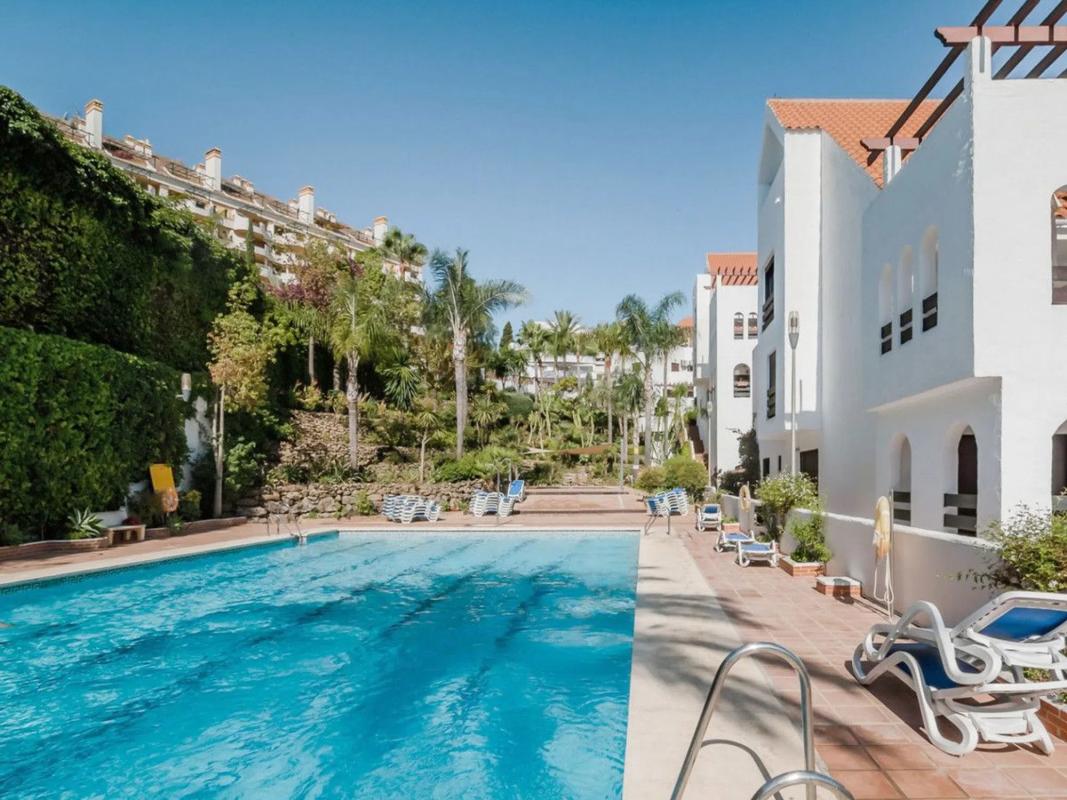 Sale of apartment in Calle Real, Marbella
 photo 3